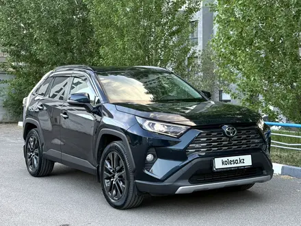 Toyota RAV4 2020 года за 15 800 000 тг. в Астана – фото 4