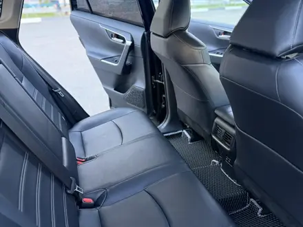 Toyota RAV4 2020 года за 15 800 000 тг. в Астана – фото 23