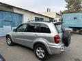 Toyota RAV4 2005 годаүшін6 000 000 тг. в Мерке