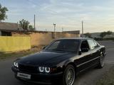 BMW 750 1996 года за 2 800 000 тг. в Тараз