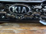 Решетка радиатора под камера KIA Sorento 20- за 10 000 тг. в Кызылорда – фото 2