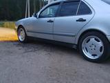 Mercedes-Benz E 230 1996 годаfor4 200 000 тг. в Щучинск – фото 2
