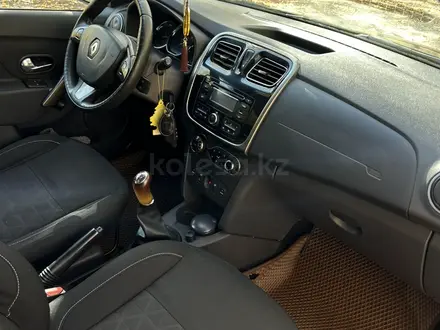 Renault Sandero Stepway 2015 года за 3 600 000 тг. в Караганда – фото 7