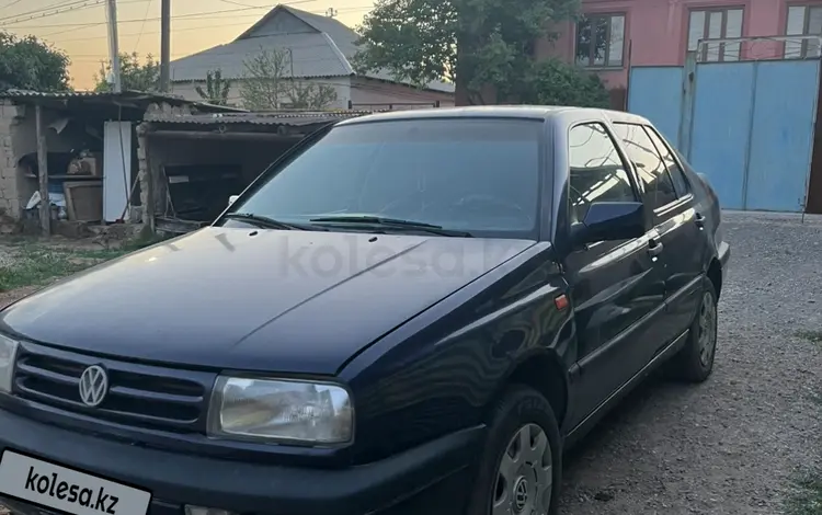 Volkswagen Vento 1995 года за 1 200 000 тг. в Шымкент