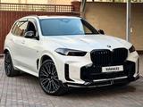 BMW X5 2024 года за 52 000 000 тг. в Алматы – фото 4