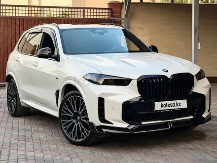 BMW X5 2024 года за 52 000 000 тг. в Алматы – фото 4