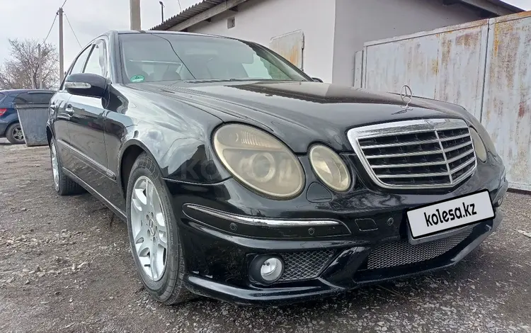 Mercedes-Benz E 200 2004 годаfor4 700 000 тг. в Караганда