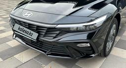 Hyundai Elantra 2025 года за 10 700 000 тг. в Актобе – фото 3