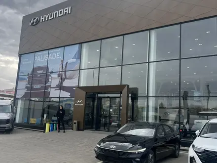 Hyundai Elantra 2025 года за 8 900 000 тг. в Актобе