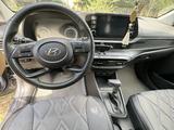 Hyundai i20 2023 годаfor8 700 000 тг. в Актобе – фото 5