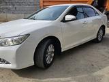 Toyota Camry 2014 годаүшін9 200 000 тг. в Аксукент – фото 2