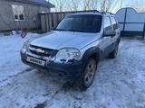 Chevrolet Niva 2012 годаfor1 800 000 тг. в Актобе – фото 2