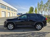 Toyota RAV4 2019 года за 12 500 000 тг. в Атырау – фото 3