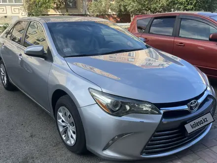 Toyota Camry 2016 года за 5 800 000 тг. в Атырау