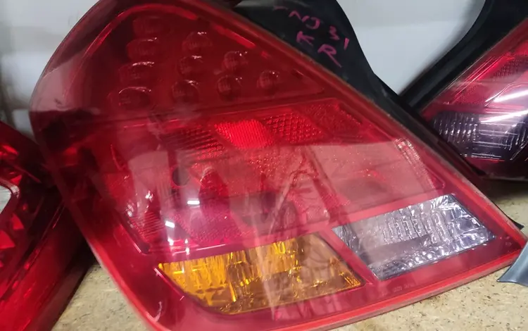 ЗАДНИЙ ФОНАРЬ ФОНАРИ ЗАДНЕГО ХОДА NISSAN ОРИГИНАЛ за 50 000 тг. в Павлодар