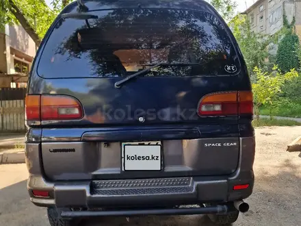 Mitsubishi Delica 1996 года за 4 500 000 тг. в Алматы – фото 2