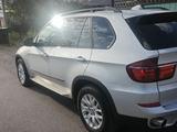 BMW X5 2010 года за 9 300 000 тг. в Караганда – фото 2