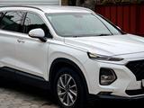 Hyundai Santa Fe 2020 годаүшін12 000 000 тг. в Алматы – фото 3