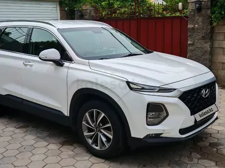 Hyundai Santa Fe 2020 года за 12 000 000 тг. в Алматы – фото 14