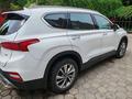 Hyundai Santa Fe 2020 года за 12 000 000 тг. в Алматы – фото 4
