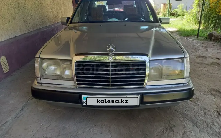 Mercedes-Benz E 260 1992 годаүшін2 400 000 тг. в Алматы
