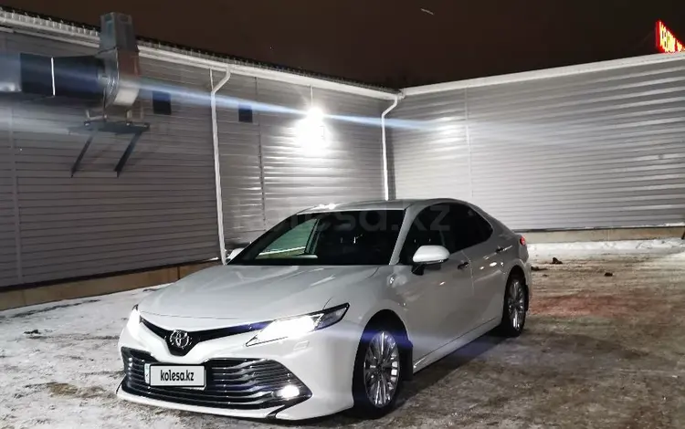 Toyota Camry 2019 годаfor14 500 000 тг. в Астана