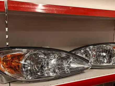 Фары TOYOTA CAMRY 30 USA 01-04 за 48 000 тг. в Караганда