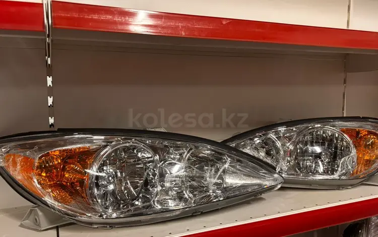 Фары TOYOTA CAMRY 30 USA 01-04 за 48 000 тг. в Караганда