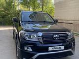 Toyota Land Cruiser 2013 года за 23 300 000 тг. в Алматы – фото 2