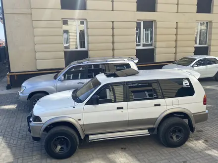 Mitsubishi Challenger 1996 года за 3 800 000 тг. в Актобе