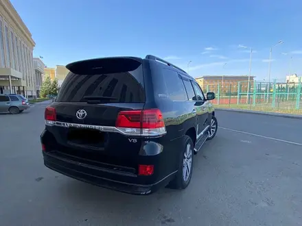 Toyota Land Cruiser 2019 года за 48 000 000 тг. в Уральск – фото 3