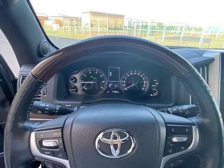Toyota Land Cruiser 2019 года за 48 000 000 тг. в Уральск – фото 7