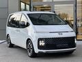 Hyundai Staria 2023 года за 22 300 000 тг. в Алматы – фото 3