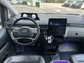 Hyundai Staria 2023 года за 22 300 000 тг. в Алматы – фото 13