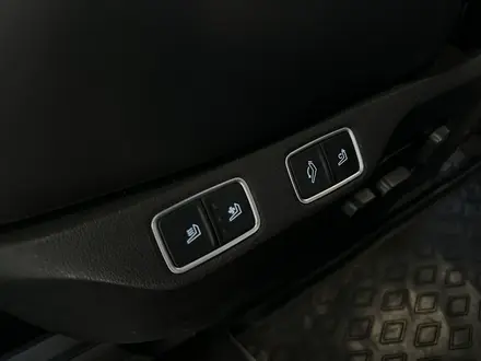 Hyundai Staria 2023 года за 22 300 000 тг. в Алматы – фото 18