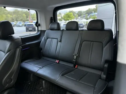 Hyundai Staria 2023 года за 22 300 000 тг. в Алматы – фото 19