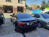 Lexus ES 250 2015 года за 9 000 000 тг. в Алматы – фото 2