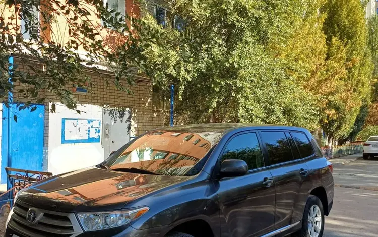 Toyota Highlander 2013 годаfor8 800 000 тг. в Шалкар