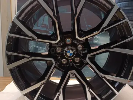 Разноширокие диски на BMW R21 5 112 за 700 000 тг. в Атырау – фото 34