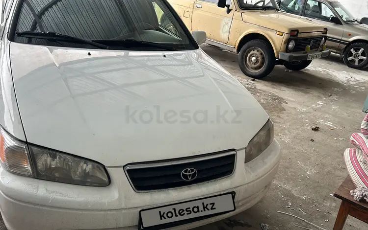 Toyota Camry 2000 годаfor3 850 000 тг. в Талдыкорган