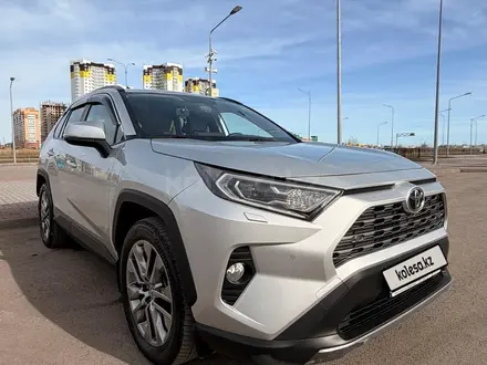 Toyota RAV4 2021 года за 16 400 000 тг. в Караганда – фото 6