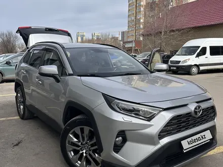 Toyota RAV4 2021 года за 16 400 000 тг. в Караганда – фото 18