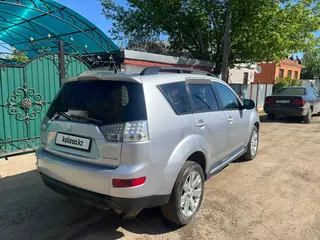 Mitsubishi Outlander, 2010
