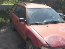 Toyota Corolla, 1990