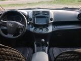 Toyota RAV4 2011 годаүшін8 500 000 тг. в Усть-Каменогорск – фото 5