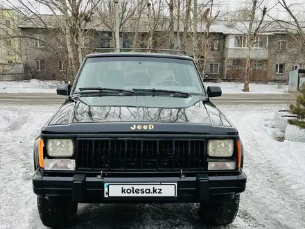 Jeep Cherokee 1989 годаүшін4 200 000 тг. в Астана