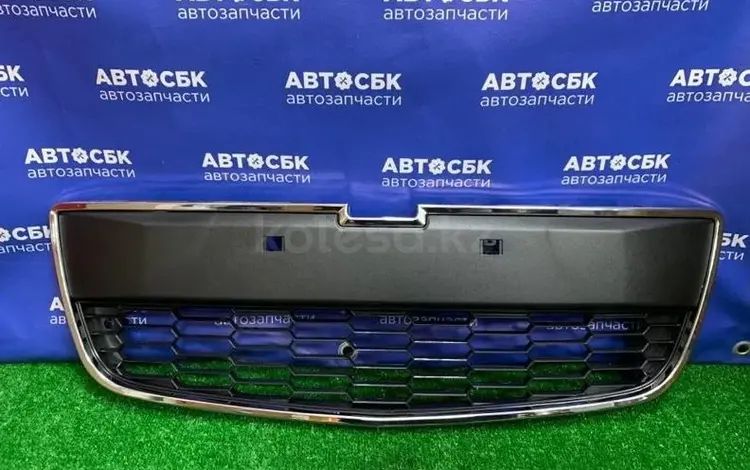 Решетка радиатора (нижняя) Chevrolet Aveo Шевроле Авео T300 за 7 500 тг. в Алматы