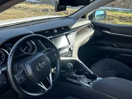 Toyota Camry 2019 года за 14 200 000 тг. в Тараз – фото 7