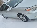 Toyota Camry 2004 годаүшін5 500 000 тг. в Байконыр – фото 2