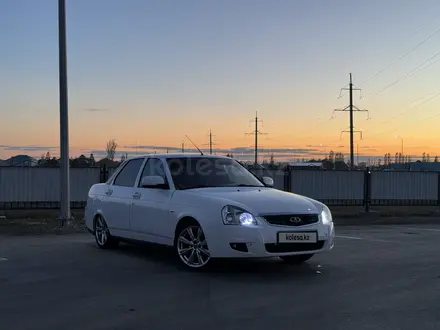 ВАЗ (Lada) Priora 2170 2014 года за 3 000 000 тг. в Актобе – фото 2